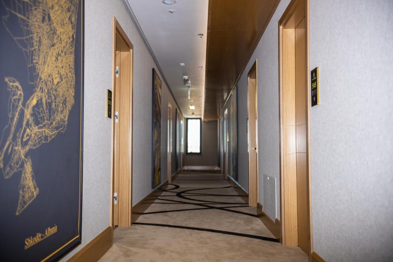Hotel Golden Palace ชโคเดอร์ ภายนอก รูปภาพ