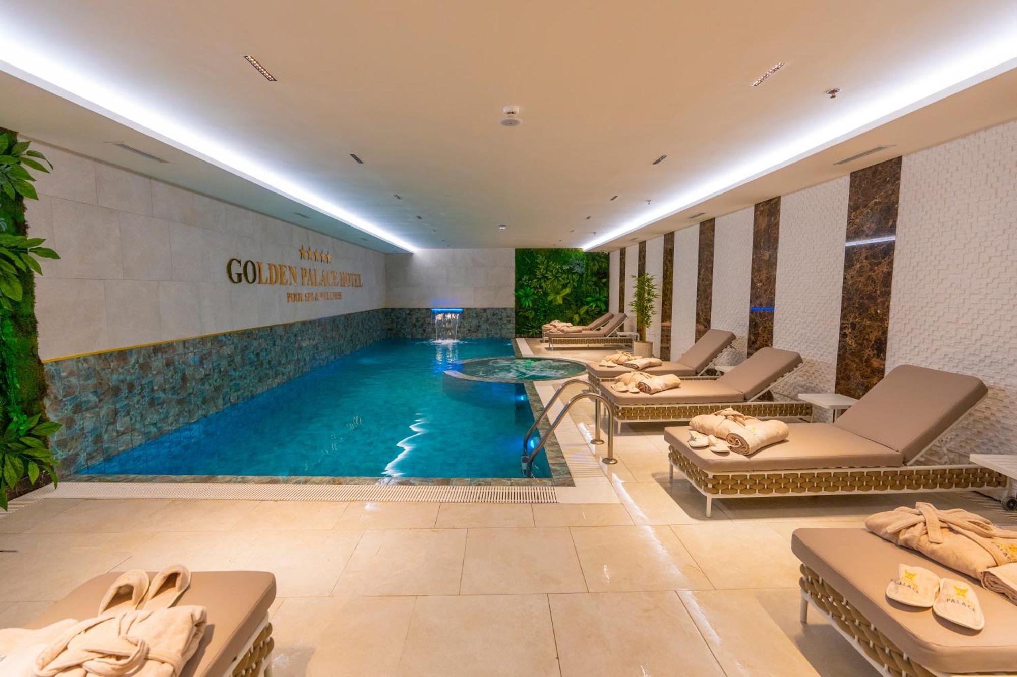 Hotel Golden Palace ชโคเดอร์ ภายนอก รูปภาพ